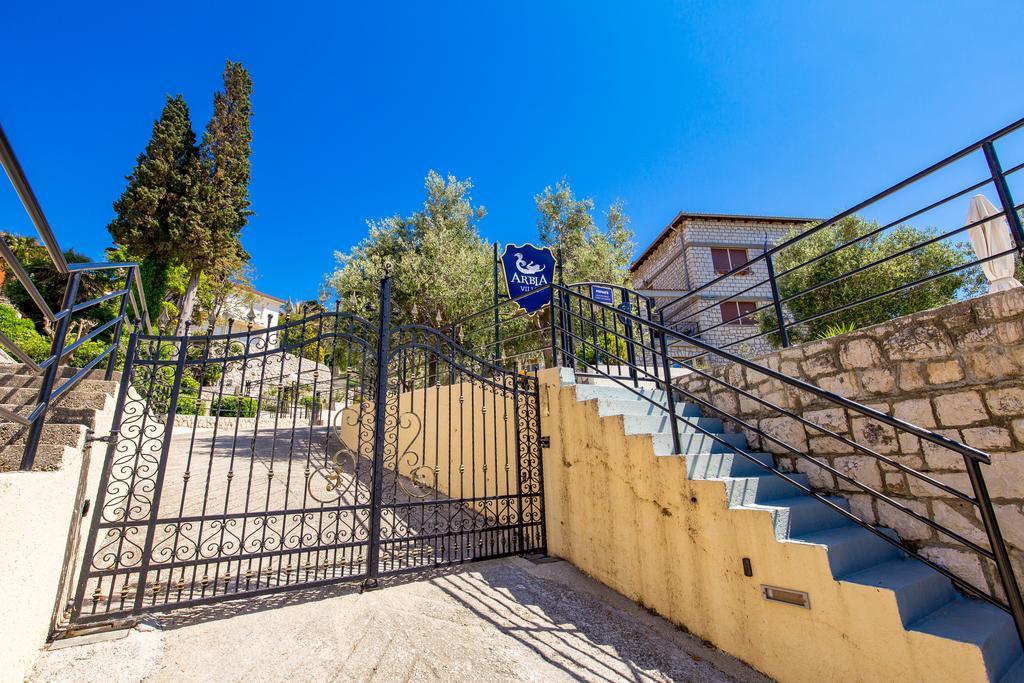 Villas Arbia - Margita Beach Hotel Banjol Exterior photo