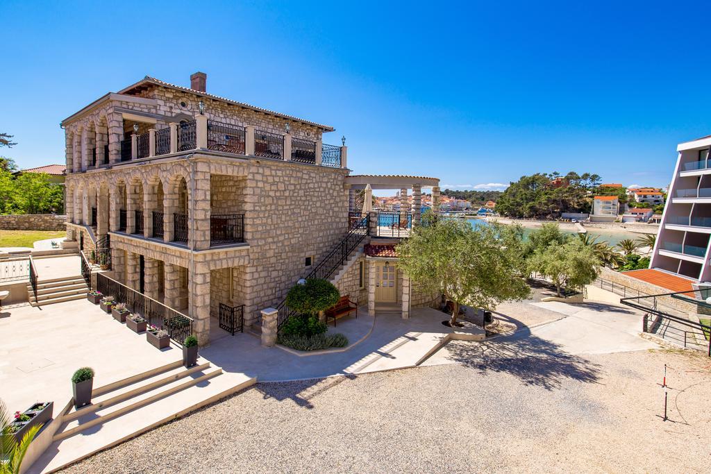 Villas Arbia - Margita Beach Hotel Banjol Exterior photo